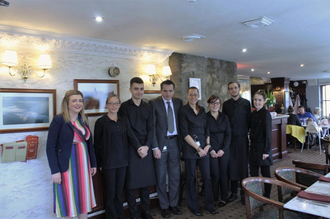 Fairway Hotel Bathgate Bagian luar foto